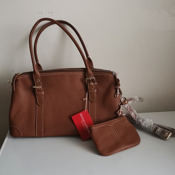 Dooney & Bourke Handbags - NWT DOONEY & BOURKE LEATHER LARGE SATCHEL AND WRISTLET(SET) .